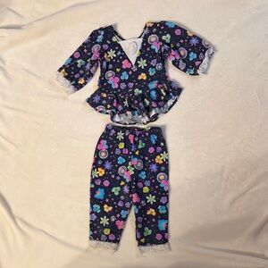 Charming Vintage ‘80’s Navy Blue Floral Kids Matching Set